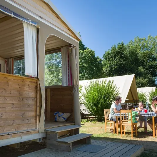 Camping_La Vallée du Ninian_Taupont_Destination_Brocéliande