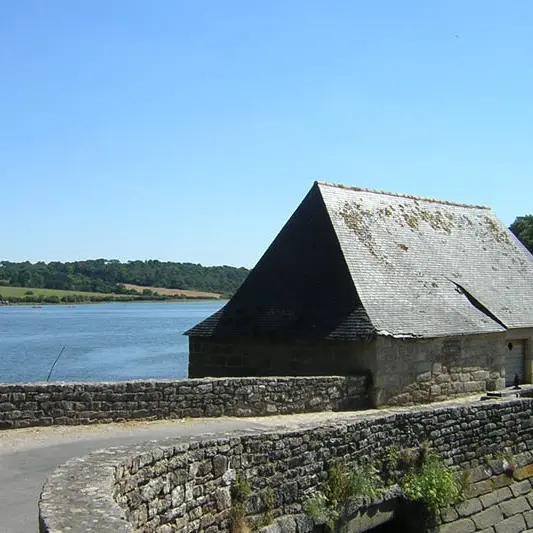 Camping Des Pierres Debout