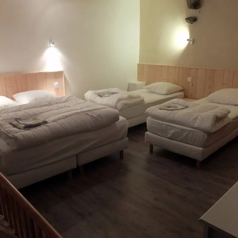 Location- Les Hirondelles - Le Val es Bouilli - St Jouan des Guérets