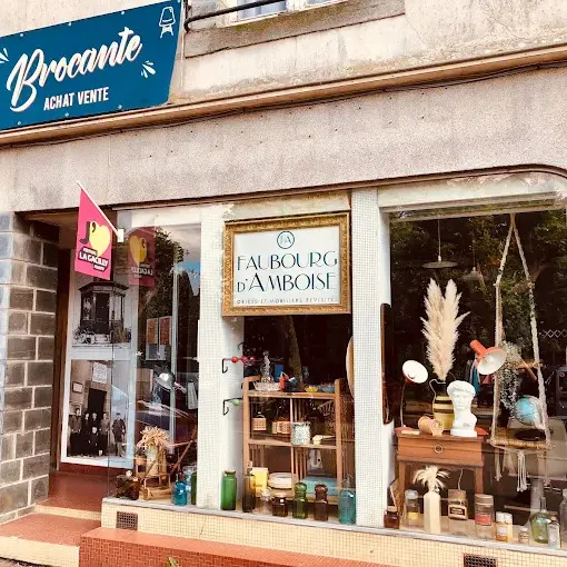 Faubourg-d'amboise-2