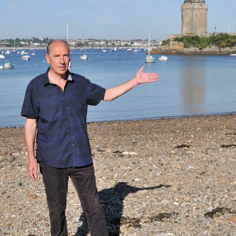 GUIDE CONFERENCIER - CARSTEN BULLA - SAINT-MALO  (2)