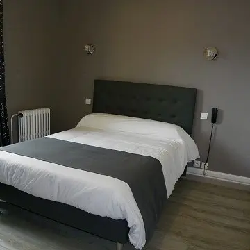 Hotel de France (2)