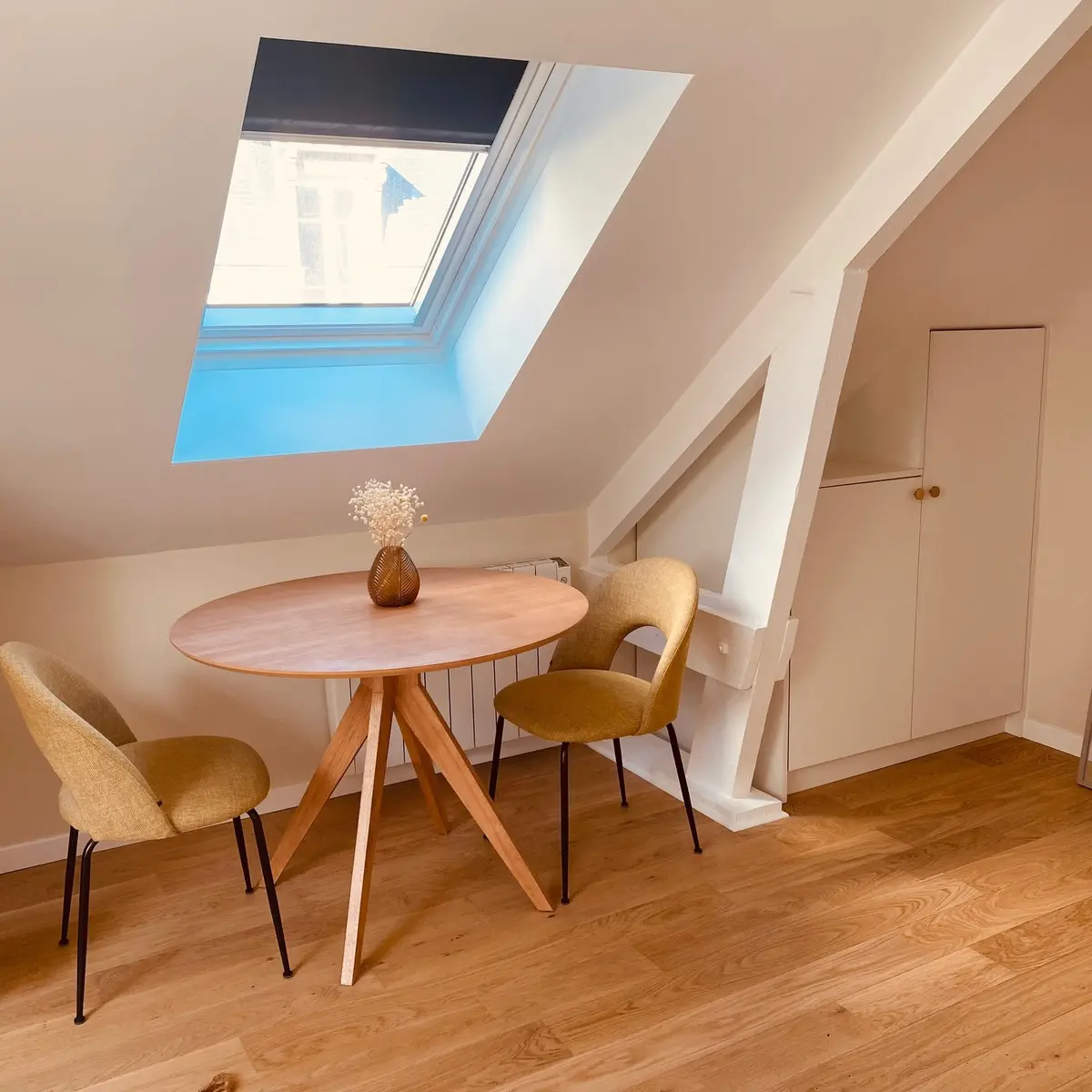 Espace table appartement 8 Solférino