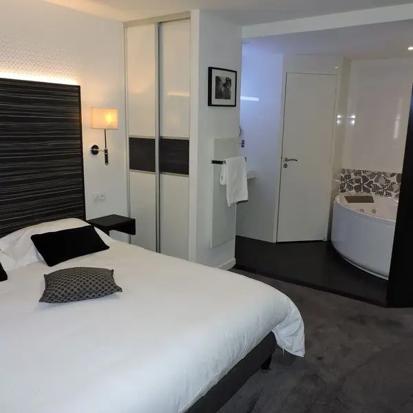 Le-Privilege--hotel-2--J