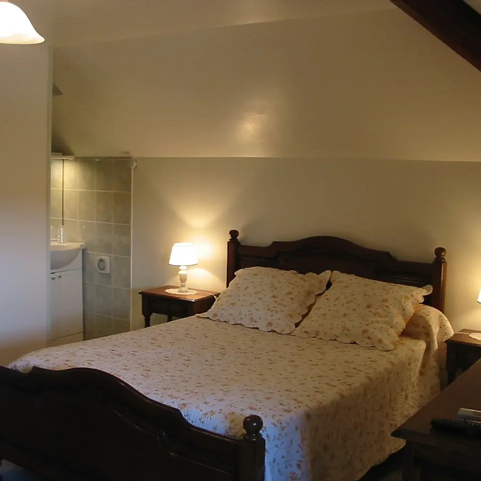 Le-brise-lames-Mr-Touze-Saint-Briac-chambre-double-1