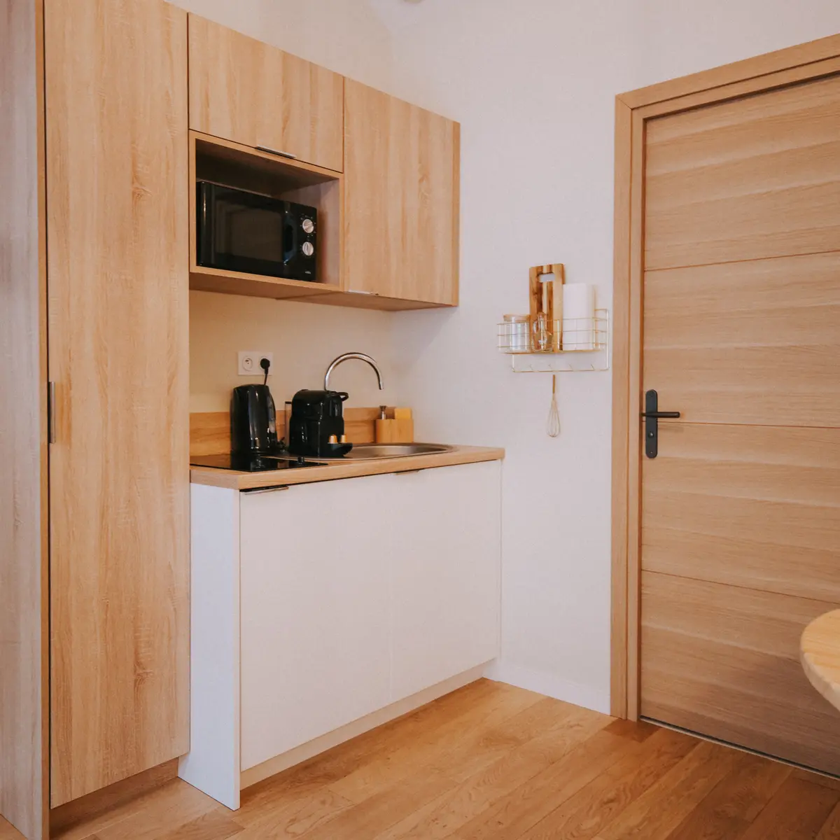 Vue espace kitchenette appartement 7 Solférino