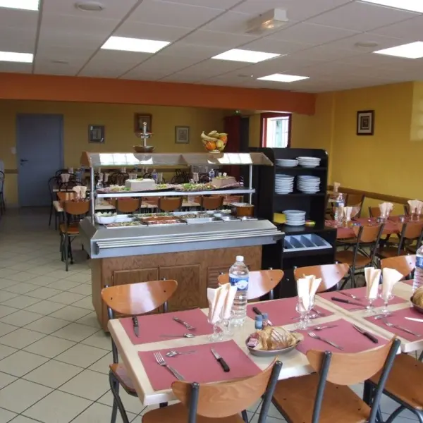 Restaurant au p'tit Paris - Gourhel - Brocéliande - Bretagne