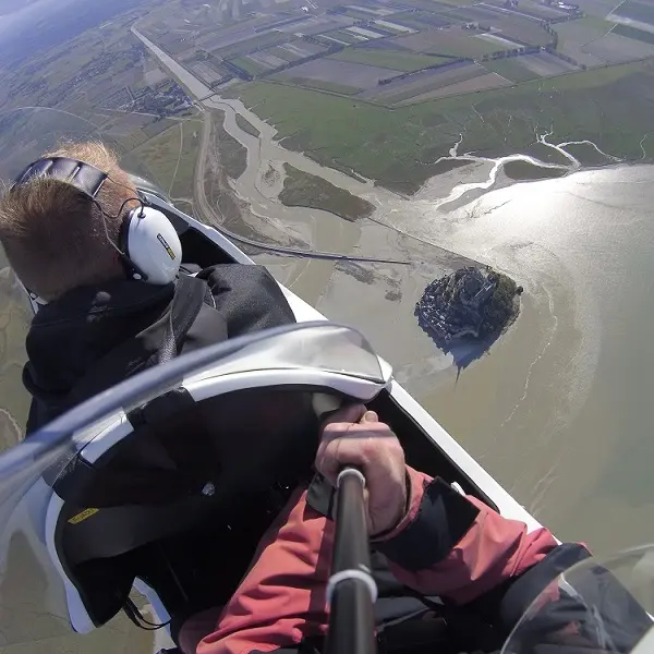 Survol du Mont Saint Michel © ULM de la Baie