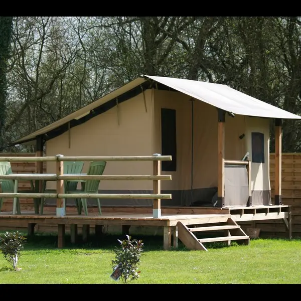 Tente lodge Baléares-Hébergement insolite-Domaine du Roc-Brocéliande-Morbihan