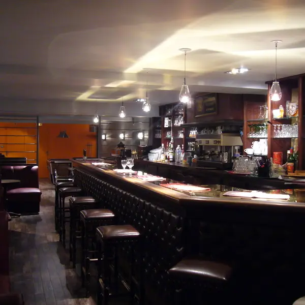 bar-restaurant-locmine-central (4)