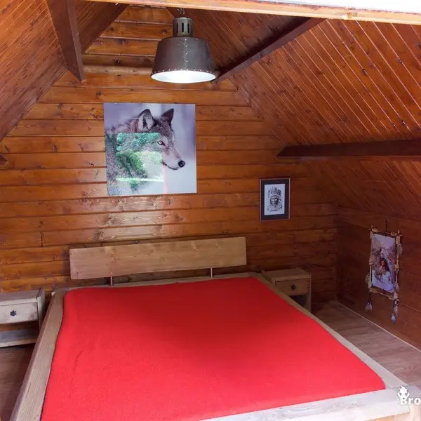 cabane-pionnier-2--camping-d-aleth-Destination Brocéliande