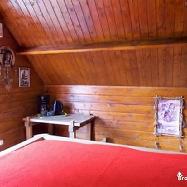 cabane-pionnier---camping-d-aleth 3 Brocéliande