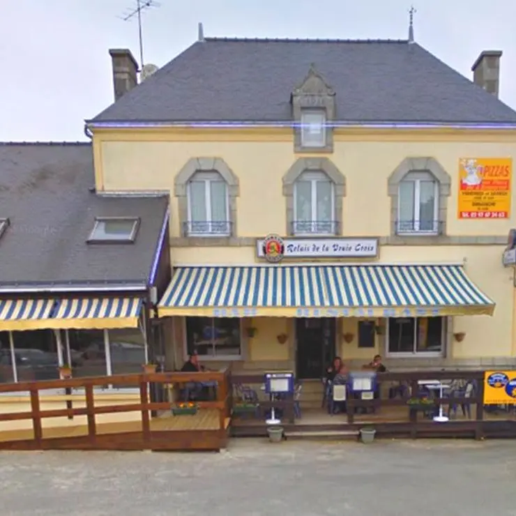 LE RELAIS DE LA VRAIE-CROIX - Façade et terrasse - Morbihan - Bretagne Sud