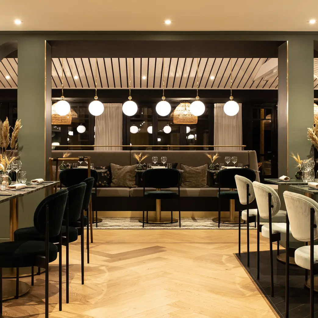 restaurant 3 (1)