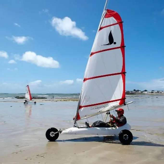 centre-nautique-Larmor-Plage-Groix-Lorient-Morbihan-Bretagne-Sud