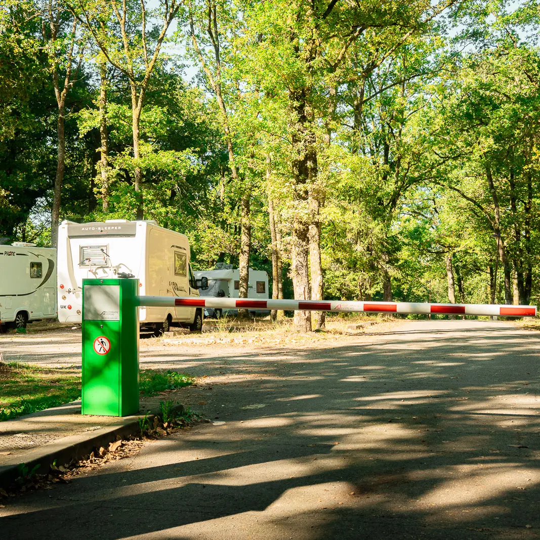 ©Alexis-ARNAUD-Lac-Saint-Pardoux-CampingCarPark-5