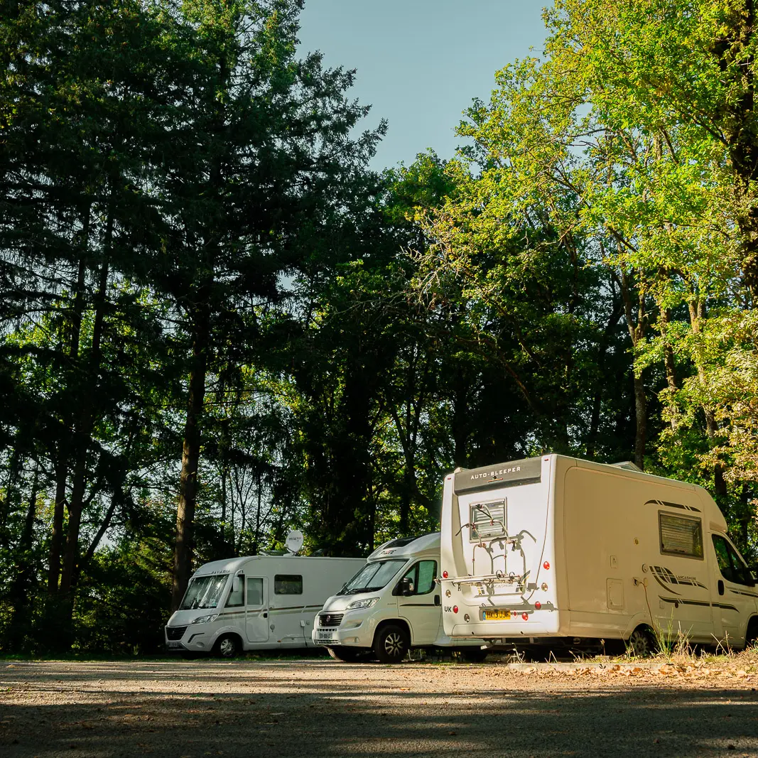 ©Alexis-ARNAUD-Lac-Saint-Pardoux-CampingCarPark-3 (1)