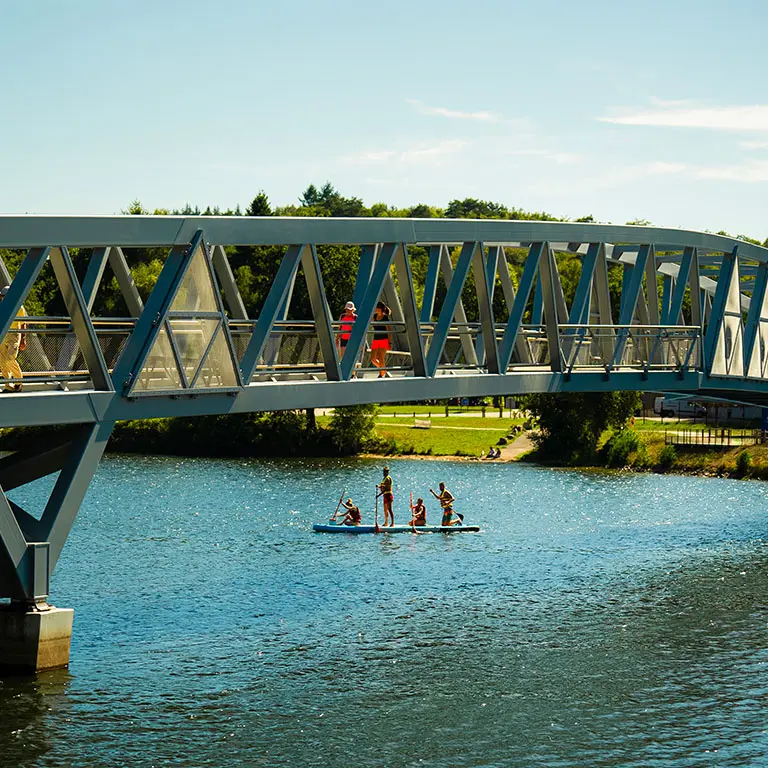 Passerelle du lac de Saint-Pardoux