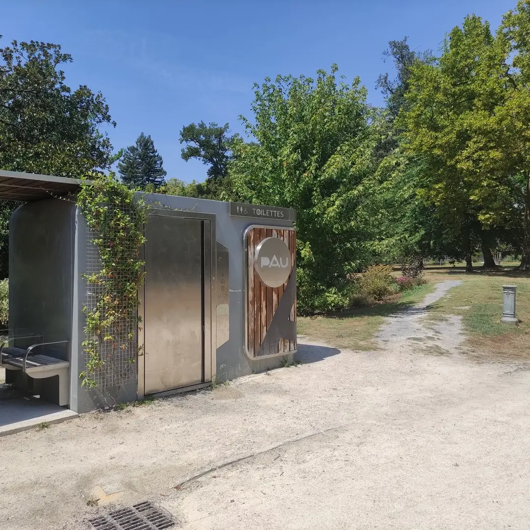 Toilettes Parc Beaumont Pau