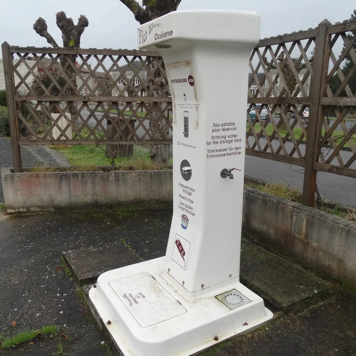 Aire d'accueil camping-car_3