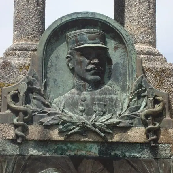 Tombe du Dr Mallet_3