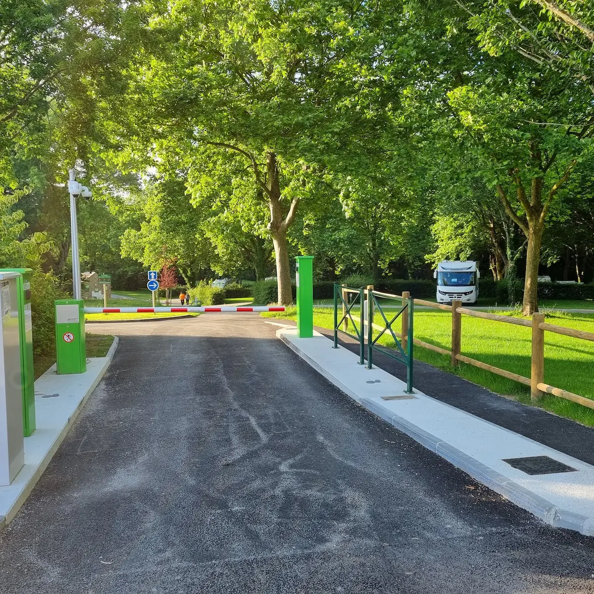 Aire d'accueil camping-car_2