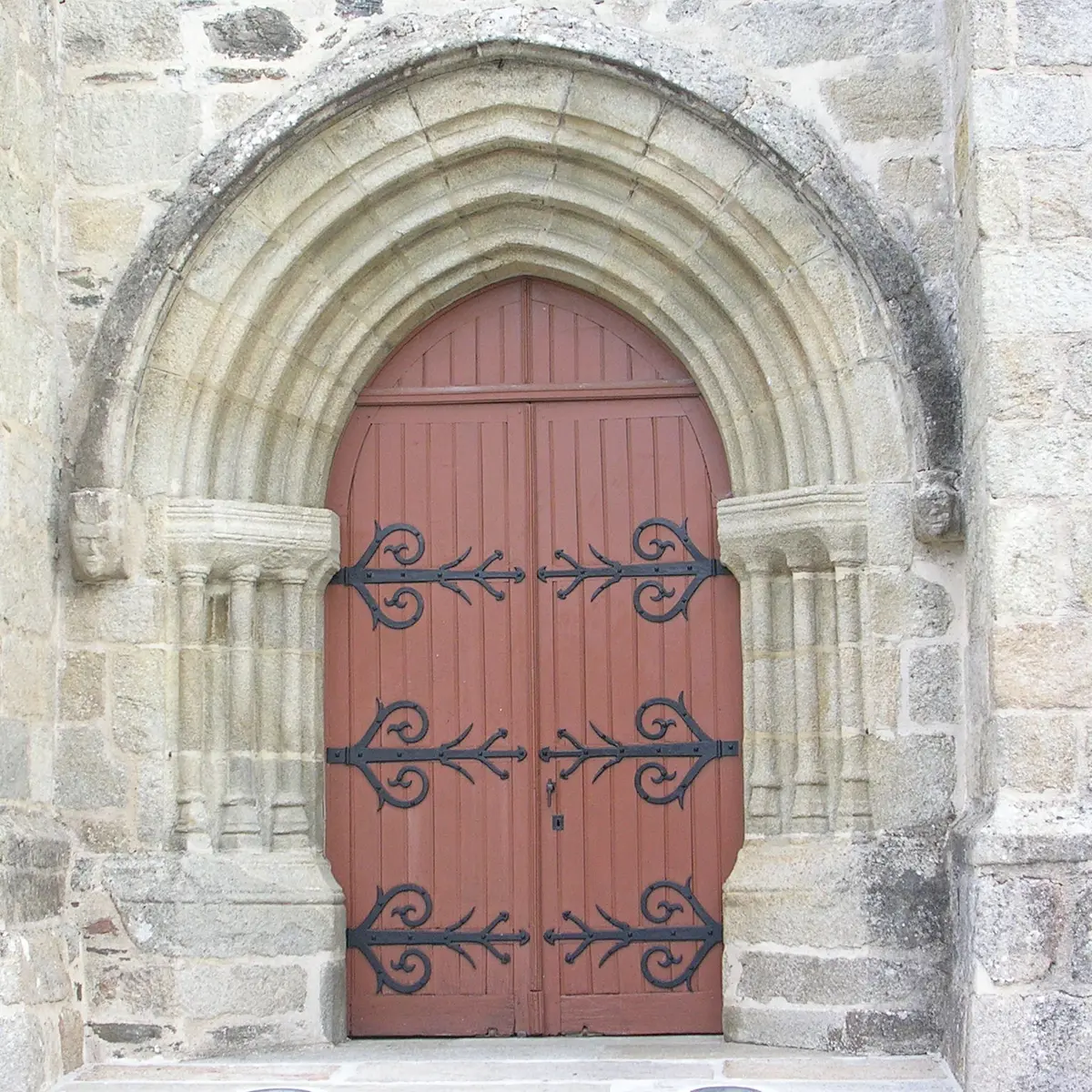 Eglise Saint Médard de Burgnac_1