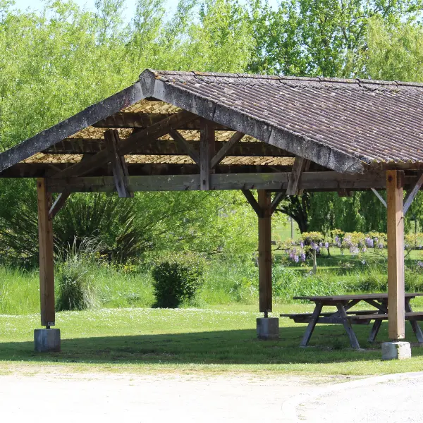 Aire de camping Car Cartelegue