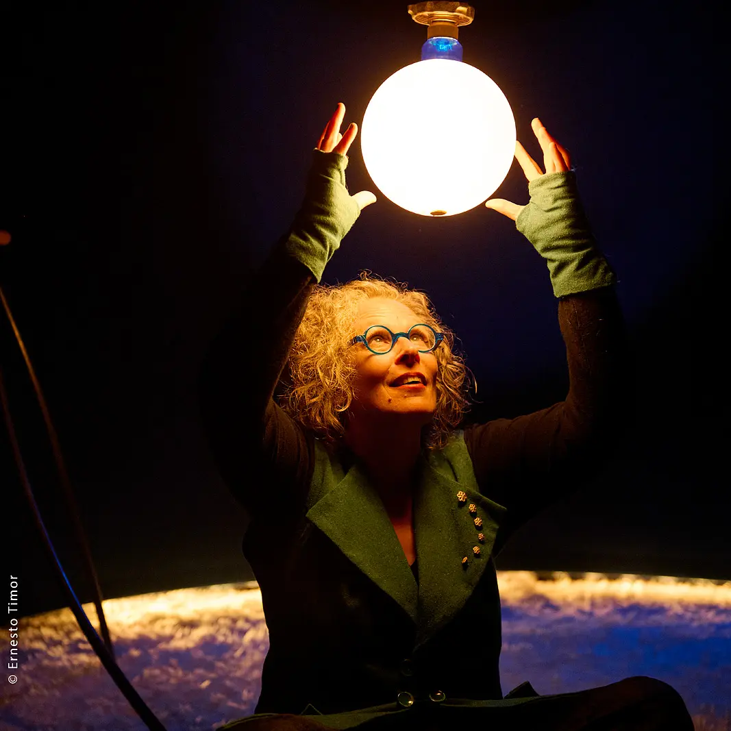 2410-lad-lune1828-16