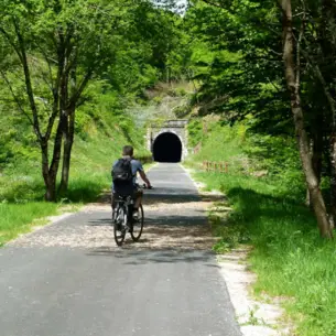 voie-verte-sumene-artense-457x305