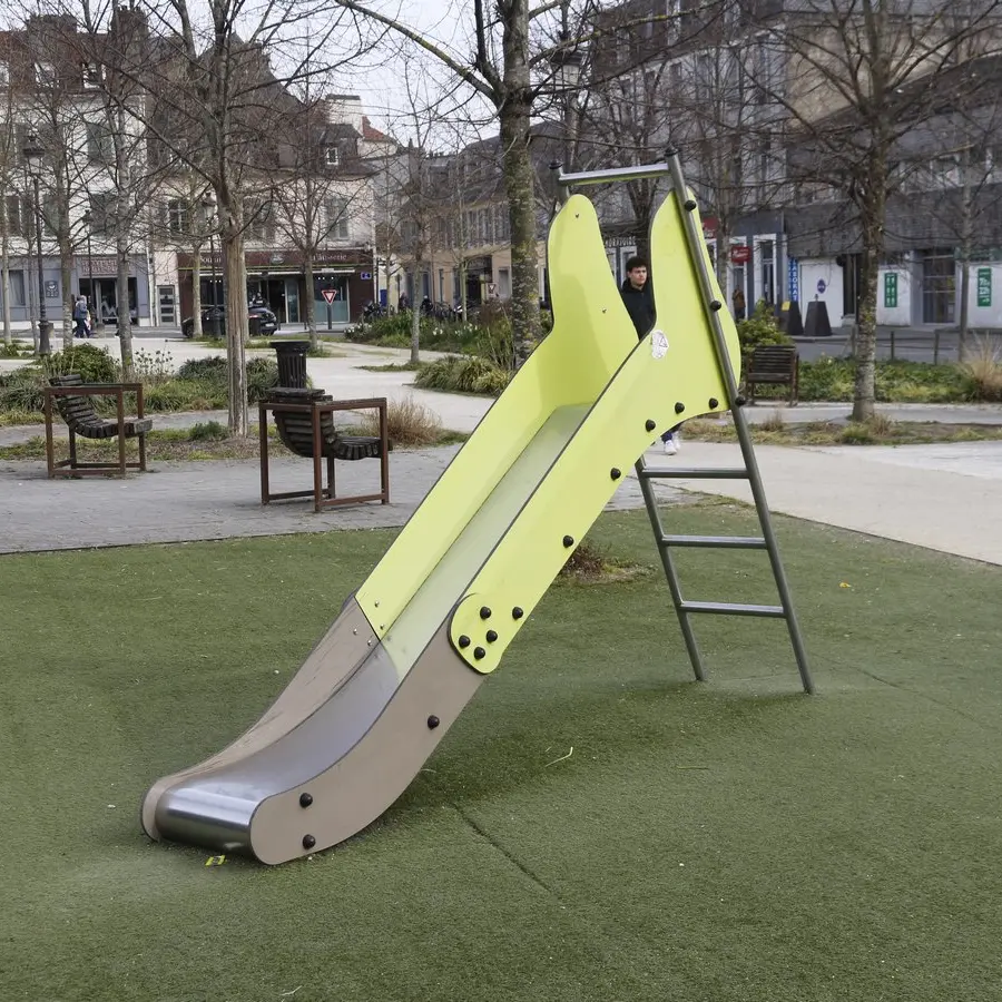 Aire de jeux Verdun sud 03