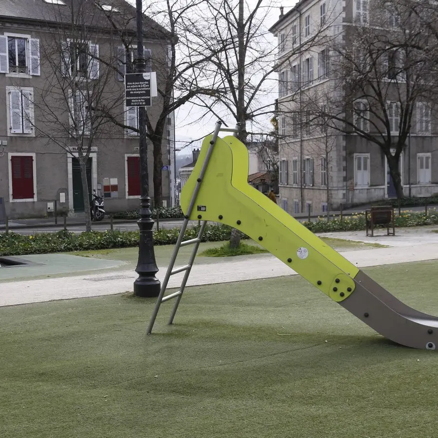 Aire de jeux Verdun sud 04