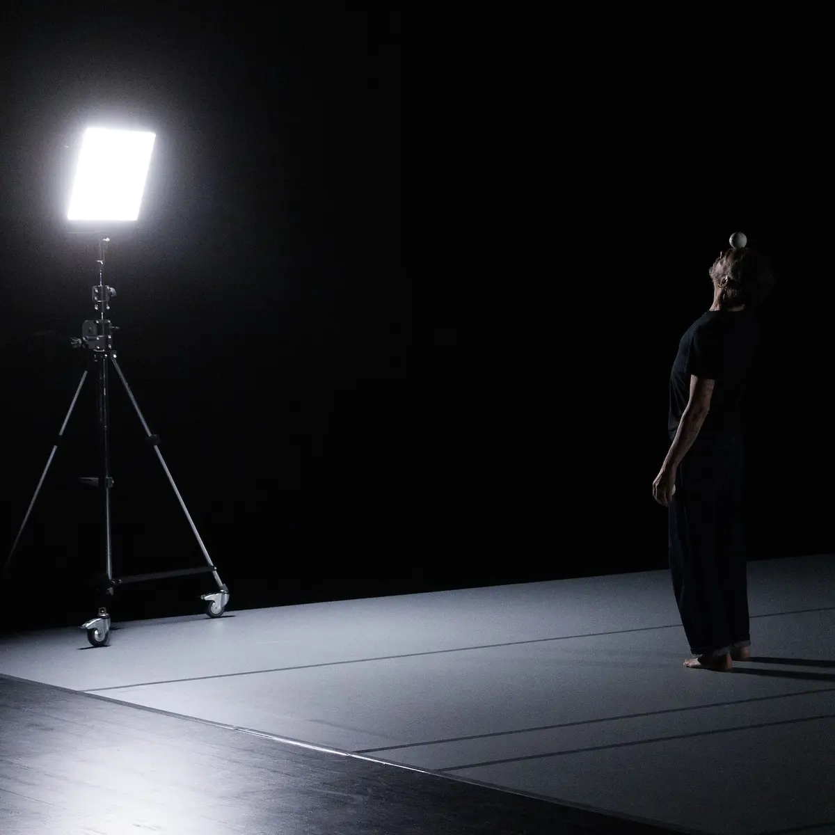 COMMENCER À EXISTER