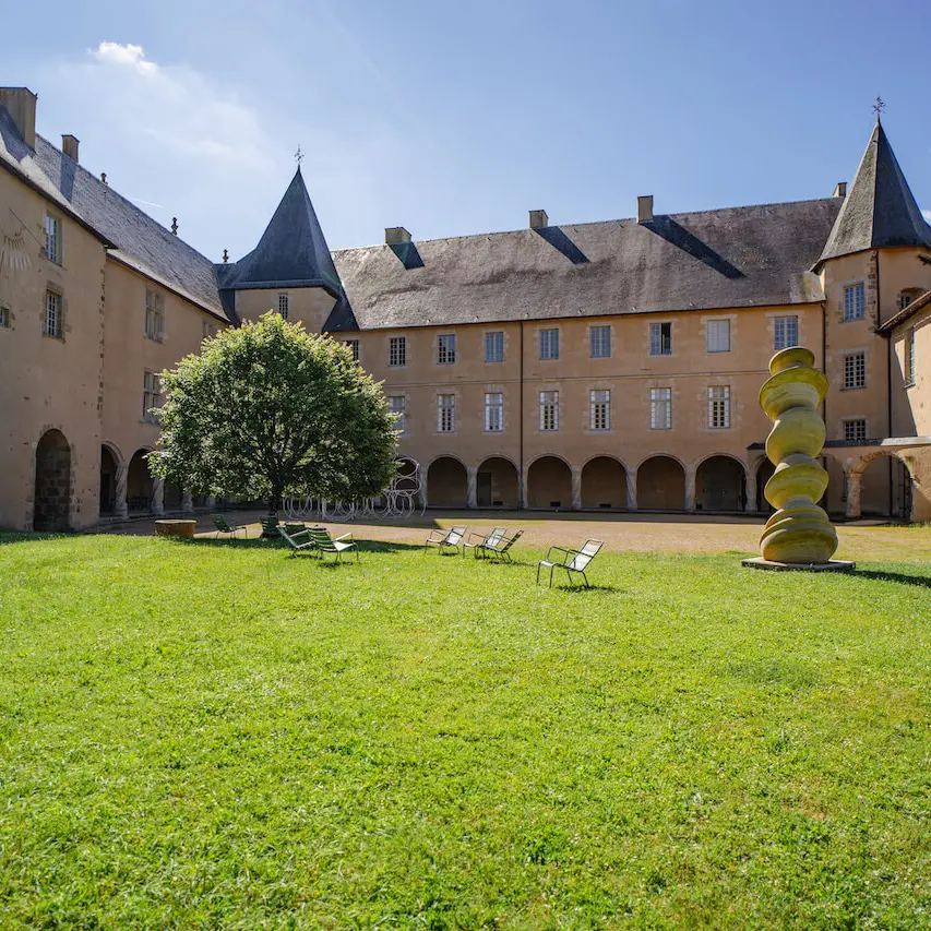 Cour du Château