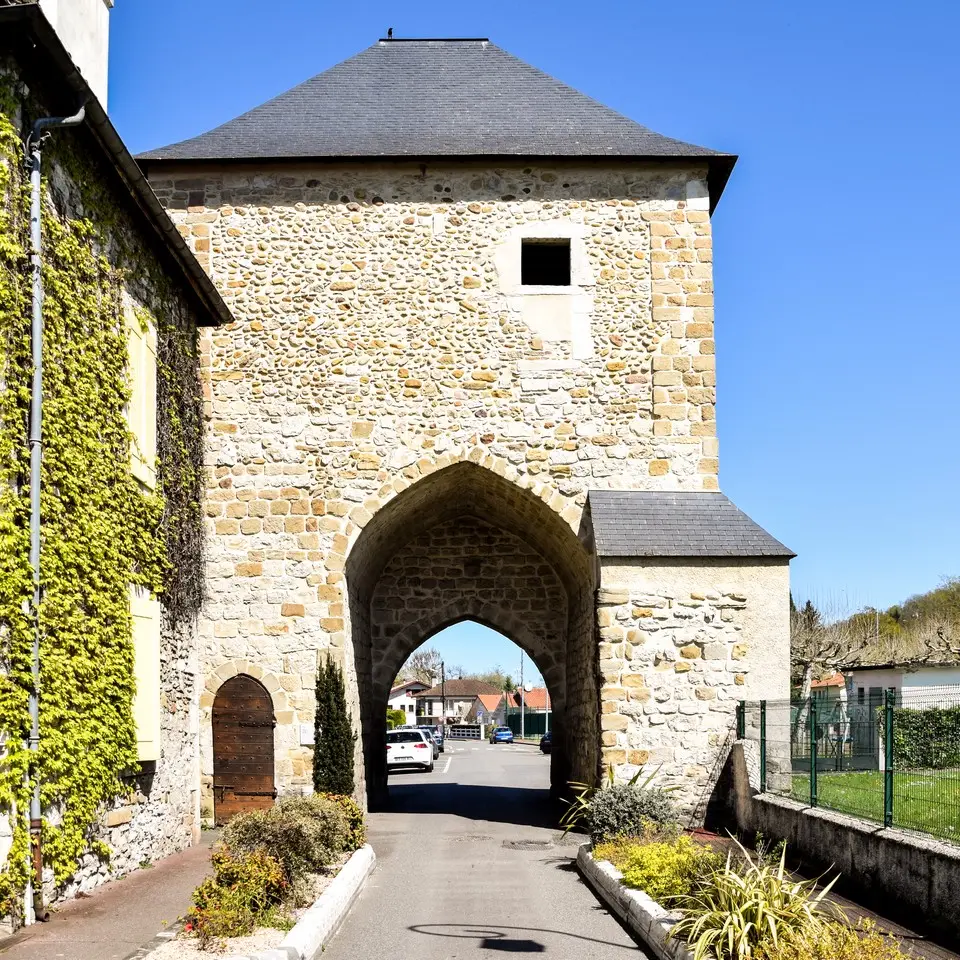 Bastide - Gan - Porte de la prison de Gan