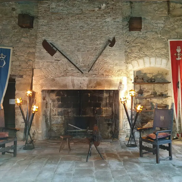 Découvrir - Domaine - La salle de garde 10