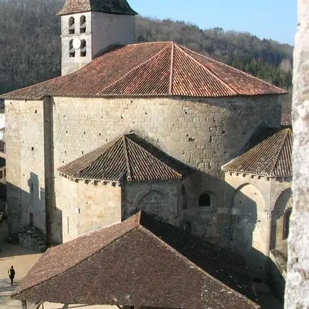 Eglise-St-Jean-Baptiste-et-Halle-St-Jean-de-Cole-4