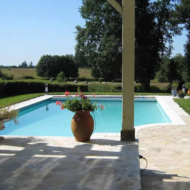 Piscine Bio (sans chlore ni sel) chauffée solaire