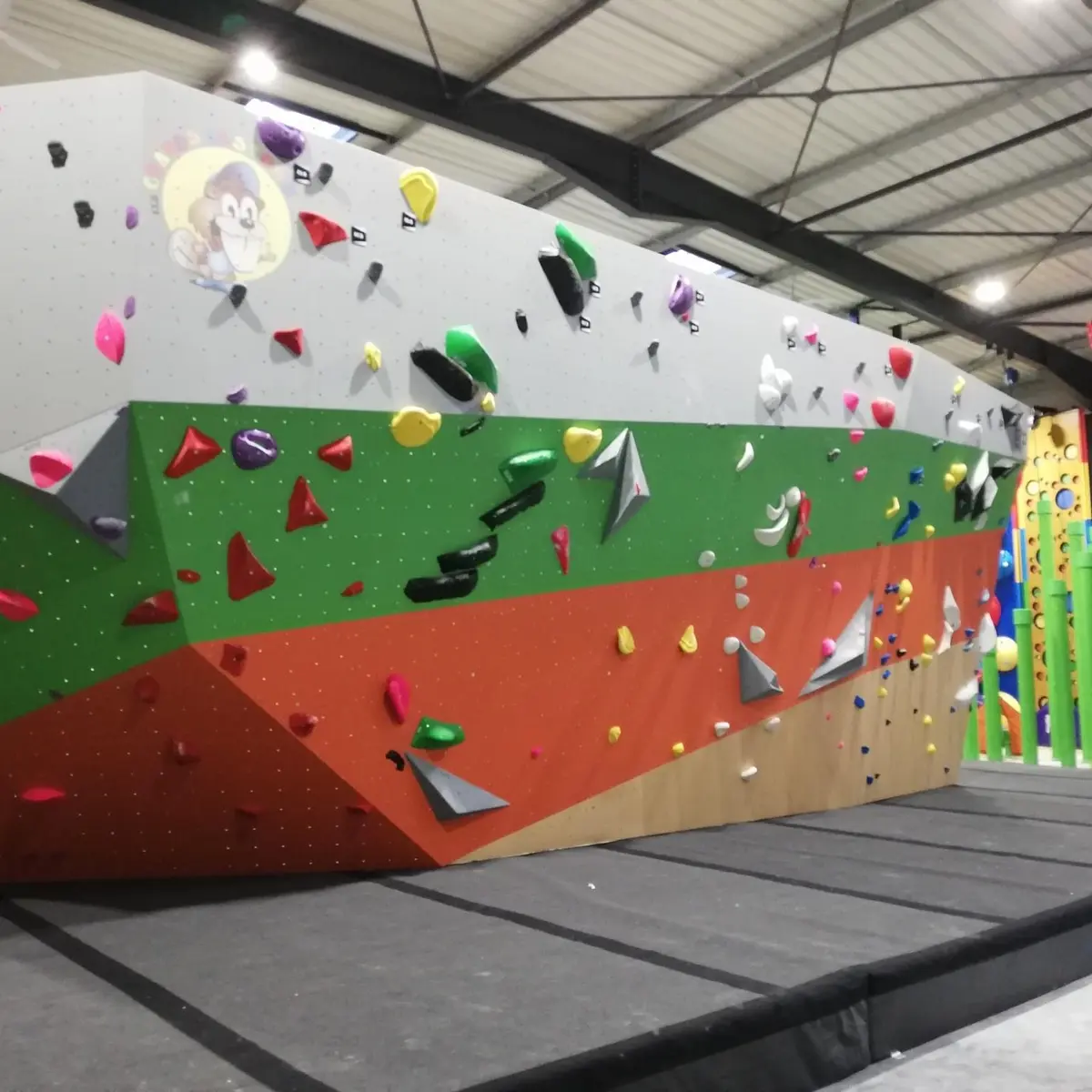 LES GRANDS CASTORS - murs escalades ludiques pistes et parcours