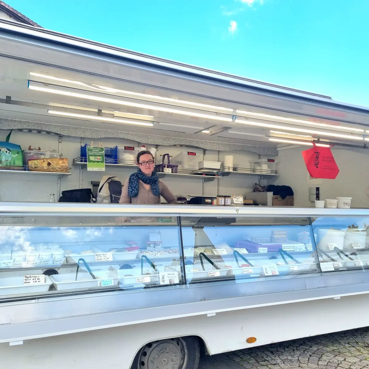 Marche-Fromage-scaled