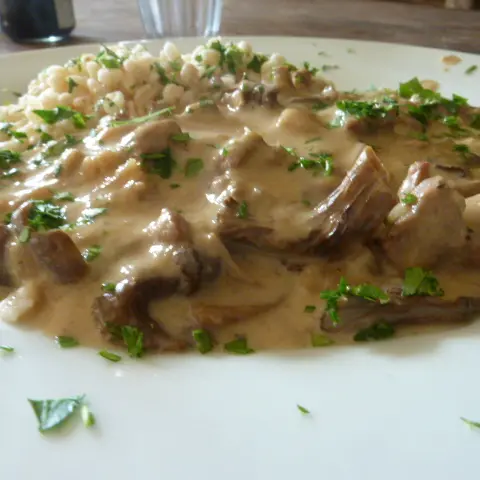Veau Strogonoff