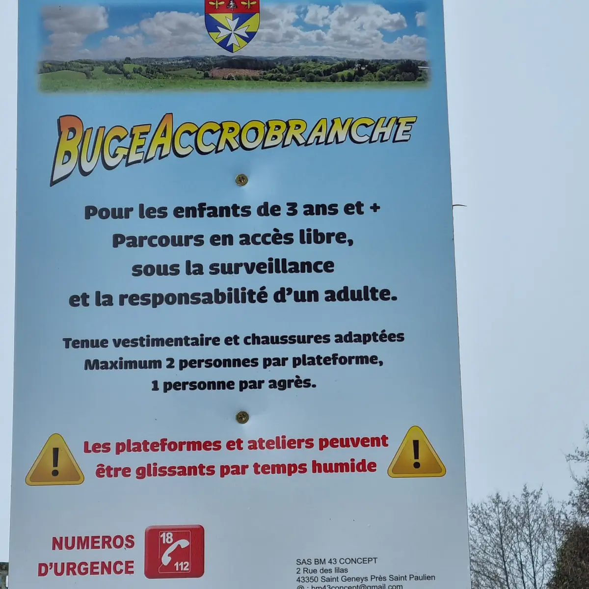 Panneau Bugeaccrobranche © L Léonard