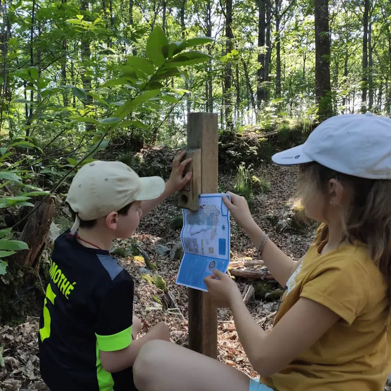 Parcours d'orientation en famille à La Geneytouse