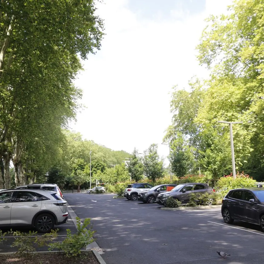 Parking Gare courte durée - avenue Jean Biray