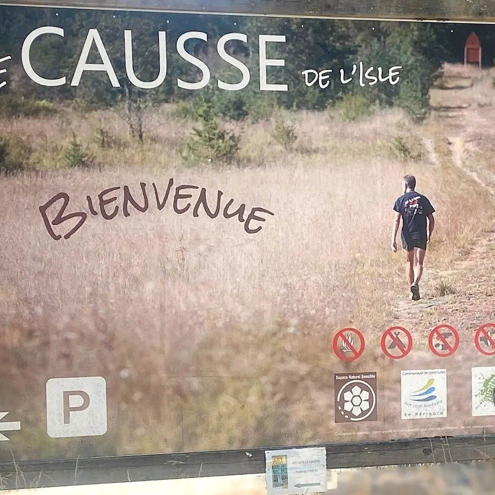 Savignac les églises-Boucle de la Hache-Panneau Le Causse