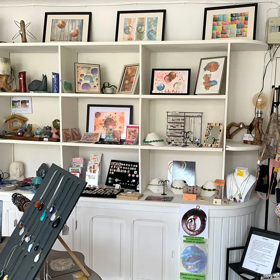 St Jouvent Boutique Art et loisirs int (2)