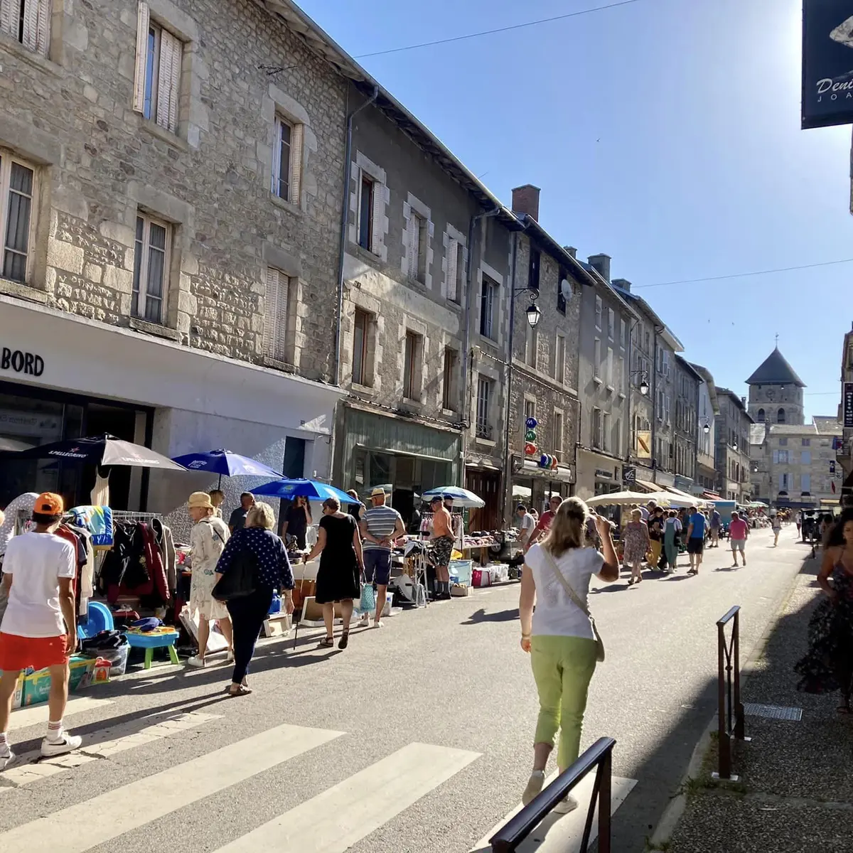 Vide grenier Eym
