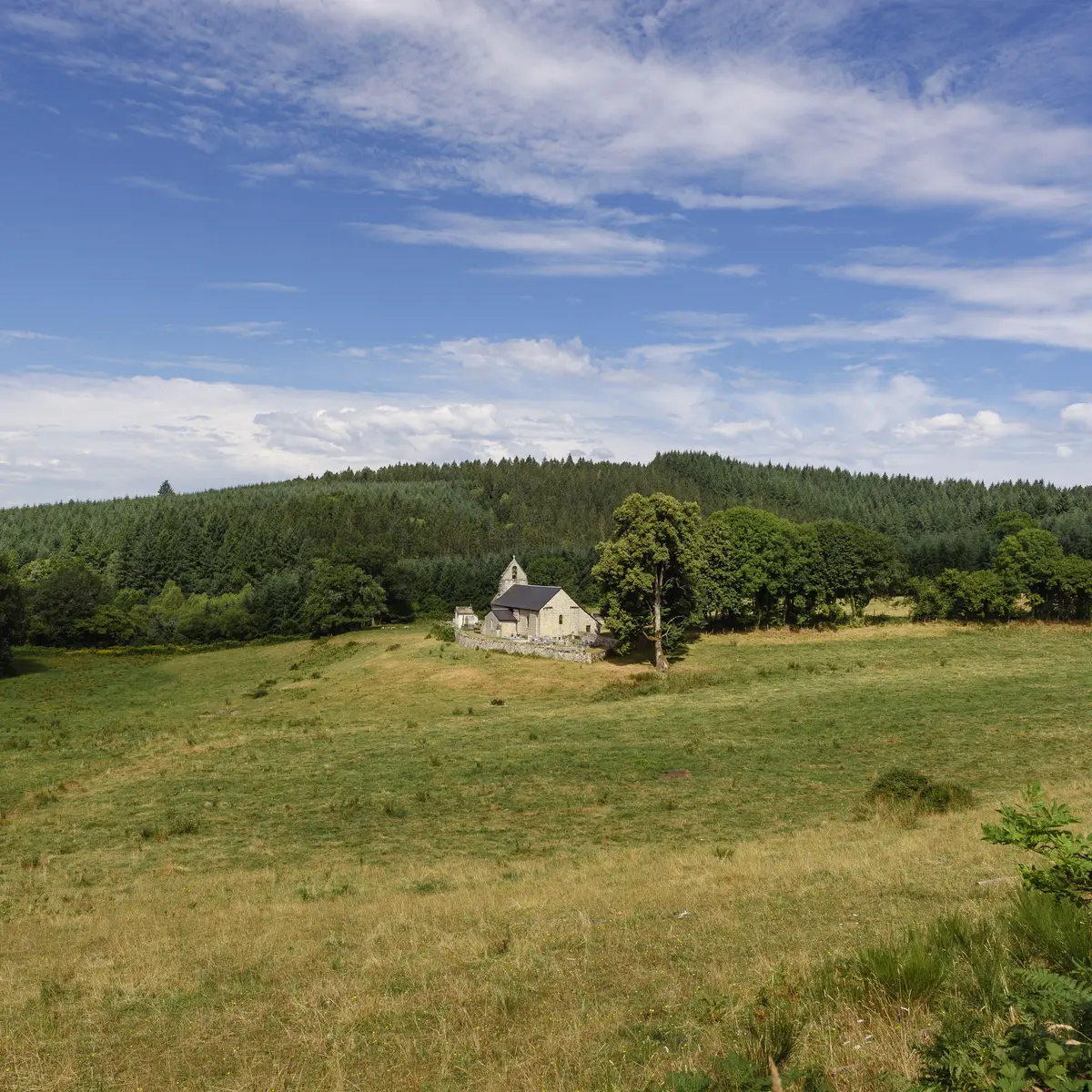 Vue église - L'Eglise aux Bois ©Benoit Charles (2)