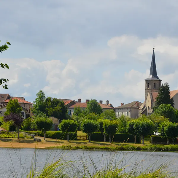 aire-de-pique-nique-flavignac