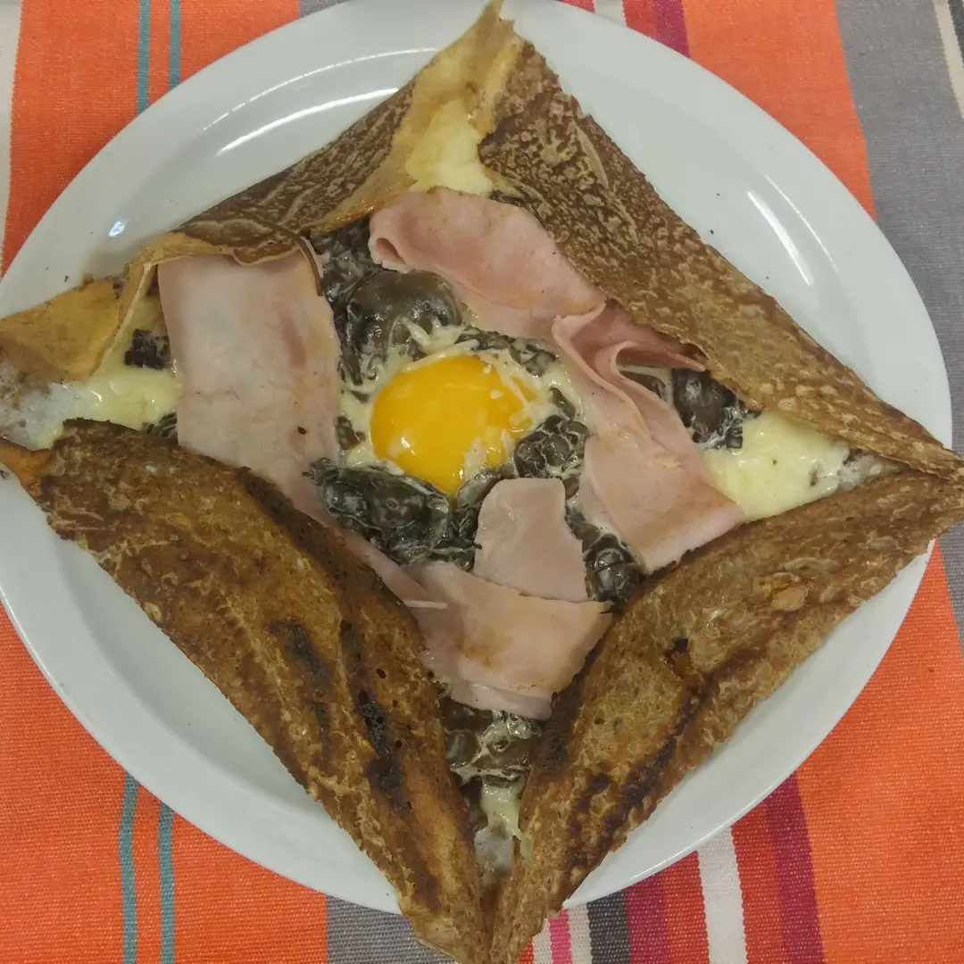 Crêperie du Château Chez Maman - Pau - crêpe salée